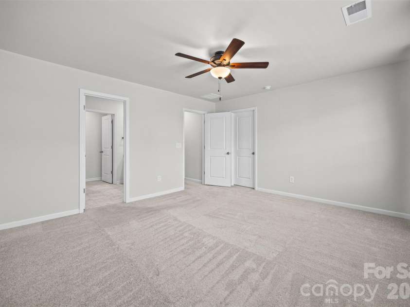 4503 Potters Wheel Drive, Fort Mill, SC 29715.  MLS# CAR4371311, YatesRealty ID 16994. 