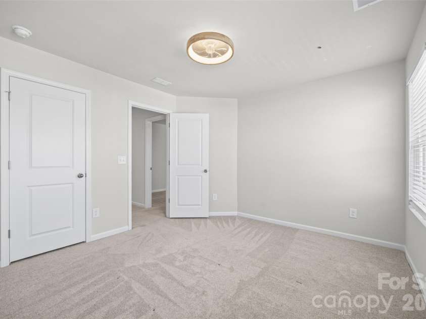 4503 Potters Wheel Drive, Fort Mill, SC 29715.  MLS# CAR4371311, YatesRealty ID 16994. 