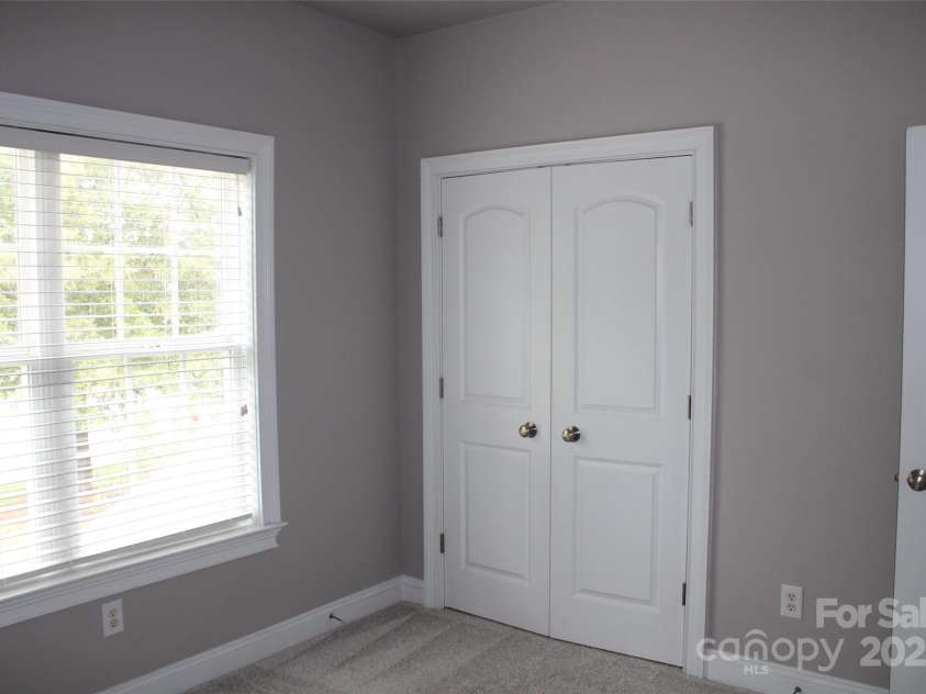 19834 Davidson Concord Road, Davidson, NC 28036.  MLS# CAR4266388, YatesRealty ID 16996. 