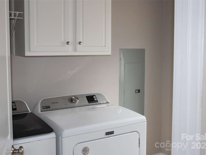 19834 Davidson Concord Road, Davidson, NC 28036.  MLS# CAR4266388, YatesRealty ID 16996. 
