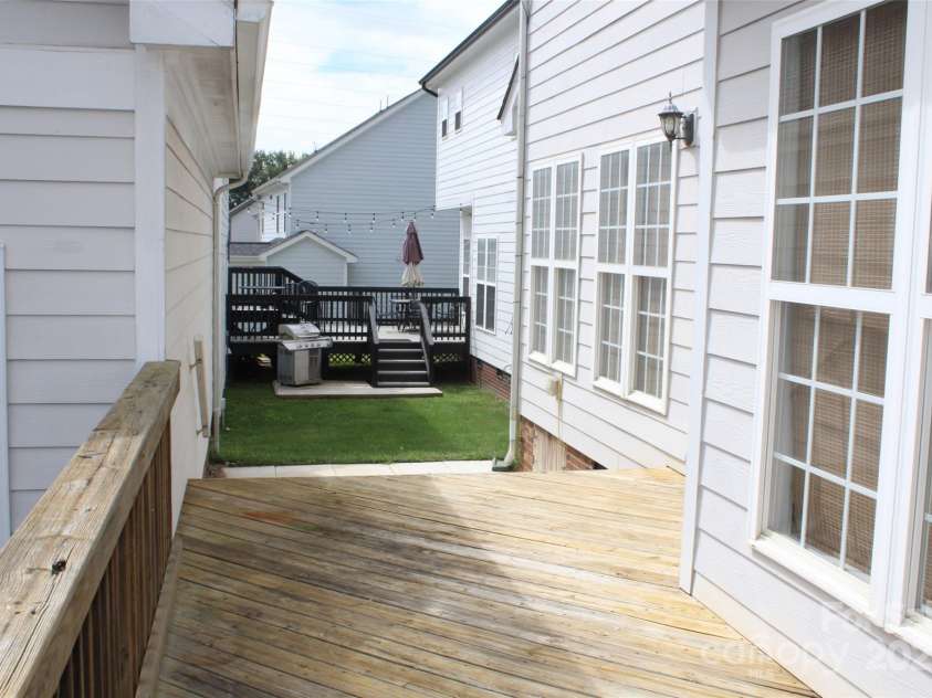 19834 Davidson Concord Road, Davidson, NC 28036.  MLS# CAR4266388, YatesRealty ID 16996. 