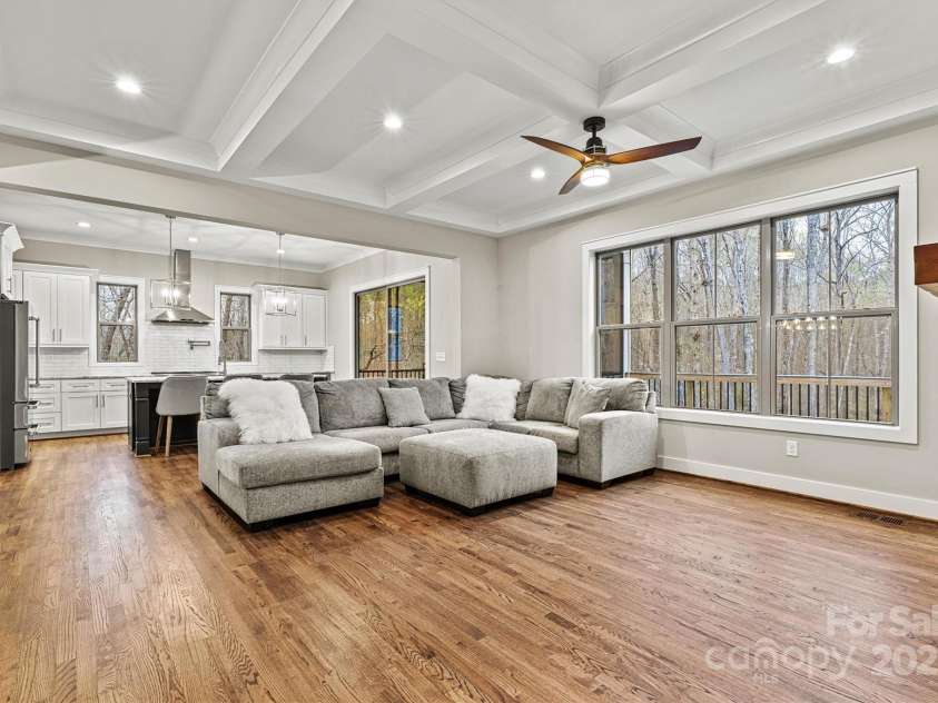 6654 Maple Spring Court, Denver, NC 28037.  MLS# CAR4242757, YatesRealty ID 16997. 