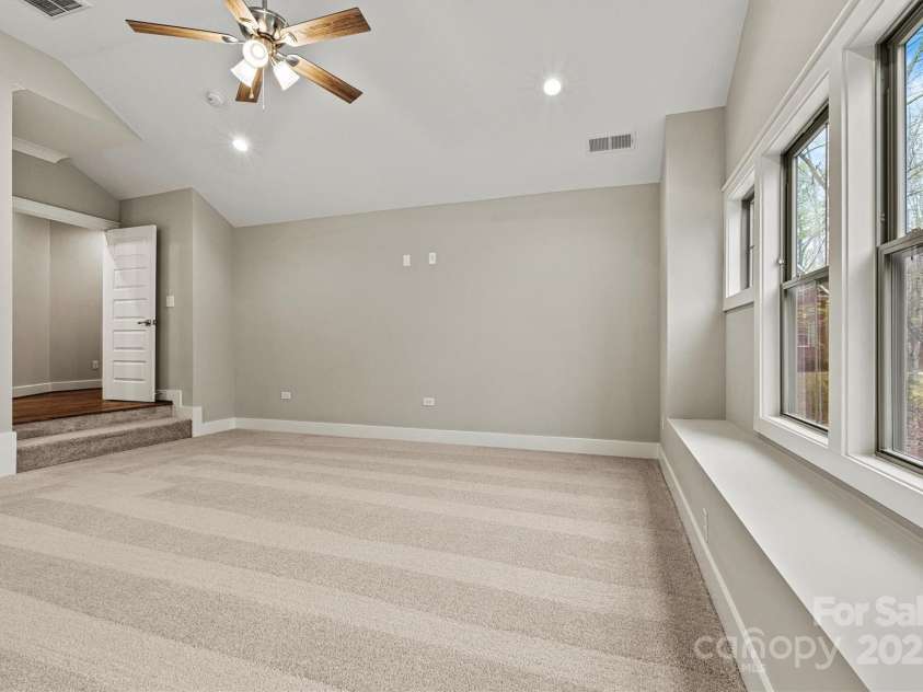 6654 Maple Spring Court, Denver, NC 28037.  MLS# CAR4242757, YatesRealty ID 16997. 