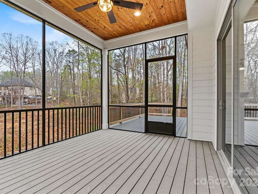 6654 Maple Spring Court, Denver, NC 28037.  MLS# CAR4242757, YatesRealty ID 16997. 