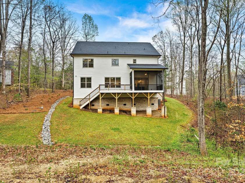 6654 Maple Spring Court, Denver, NC 28037.  MLS# CAR4242757, YatesRealty ID 16997. 