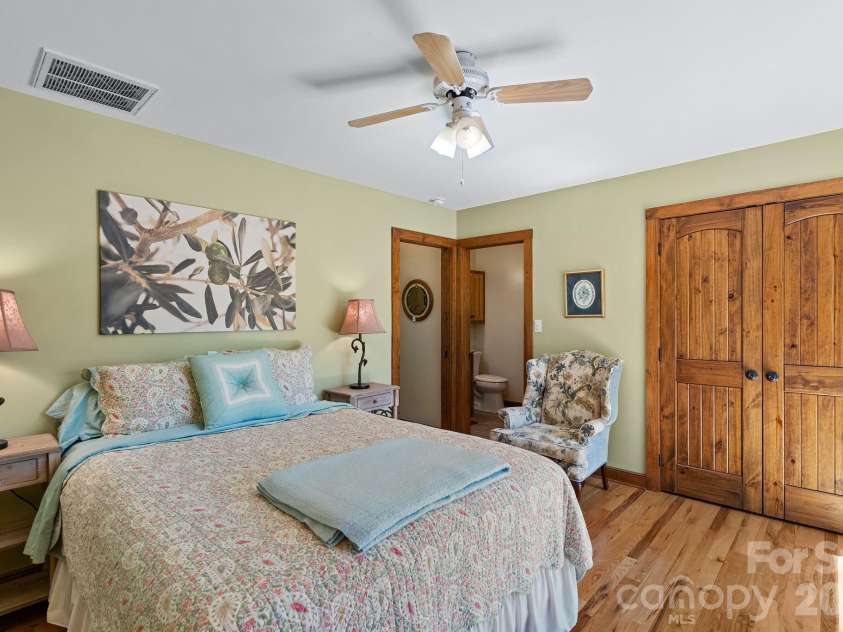 1060 Indian Camp Creek Road, Hot Springs, NC 28743.  MLS# CAR4370345, YatesRealty ID 16998. 