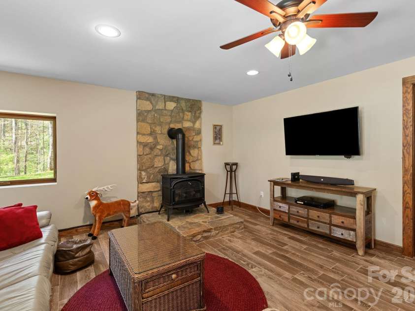 1060 Indian Camp Creek Road, Hot Springs, NC 28743.  MLS# CAR4370345, YatesRealty ID 16998. 