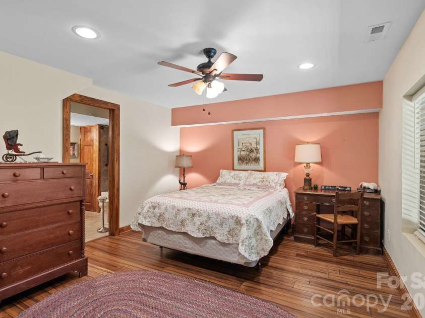 1060 Indian Camp Creek Road, Hot Springs, NC 28743.  MLS# CAR4370345, YatesRealty ID 16998. 