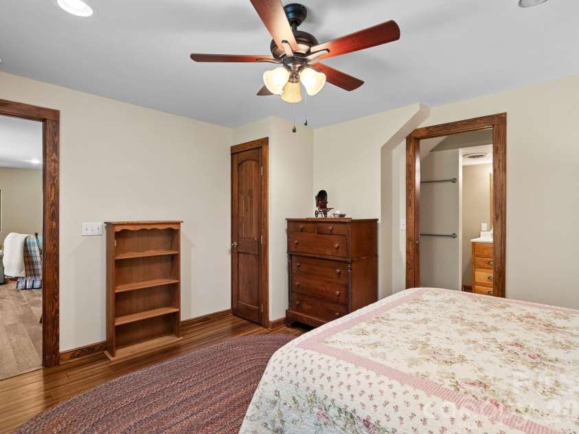 1060 Indian Camp Creek Road, Hot Springs, NC 28743.  MLS# CAR4370345, YatesRealty ID 16998. 