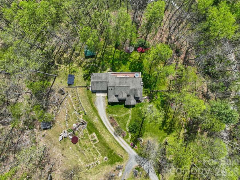 1060 Indian Camp Creek Road, Hot Springs, NC 28743.  MLS# CAR4370345, YatesRealty ID 16998. 