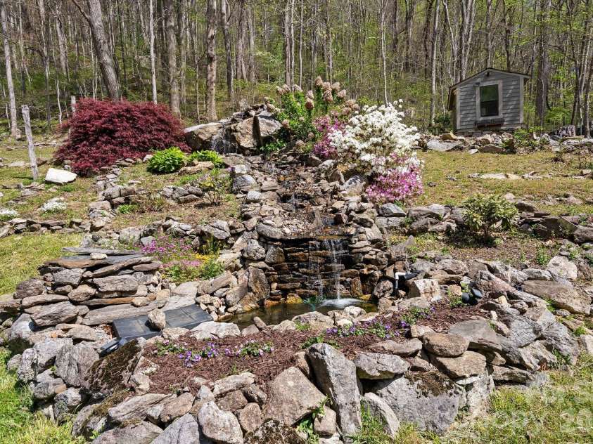 1060 Indian Camp Creek Road, Hot Springs, NC 28743.  MLS# CAR4370345, YatesRealty ID 16998. 