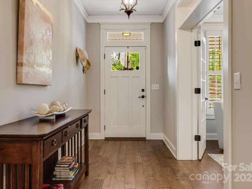 75 Balsam High Road, Biltmore Lake, NC 28715.  MLS# CAR4254780, YatesRealty ID 16998. 