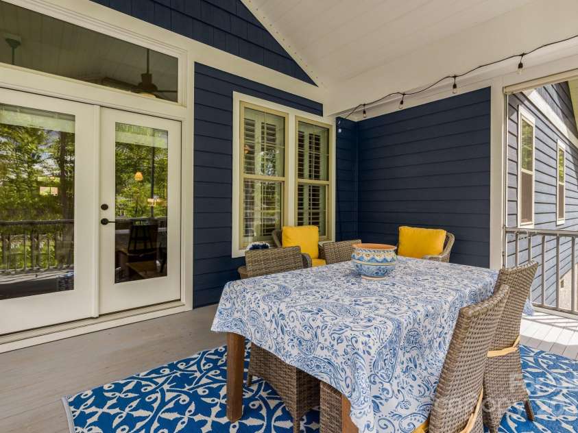 75 Balsam High Road, Biltmore Lake, NC 28715.  MLS# CAR4254780, YatesRealty ID 16998. 