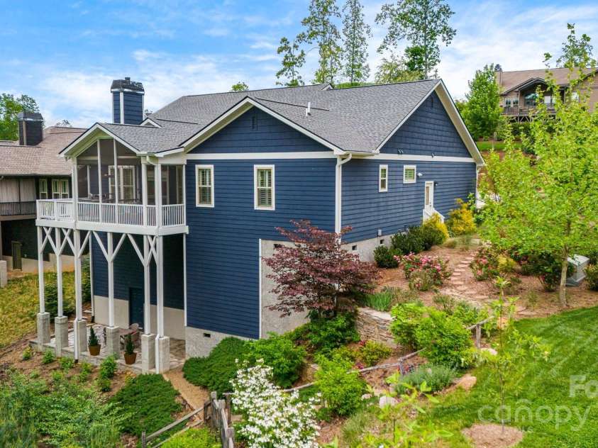 75 Balsam High Road, Biltmore Lake, NC 28715.  MLS# CAR4254780, YatesRealty ID 16998. 