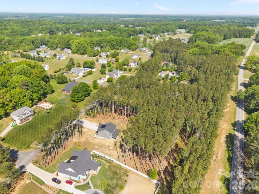 5203 Garden Gate Drive, Monroe, NC 28112.  MLS# CAR4365633, YatesRealty ID 16999. 