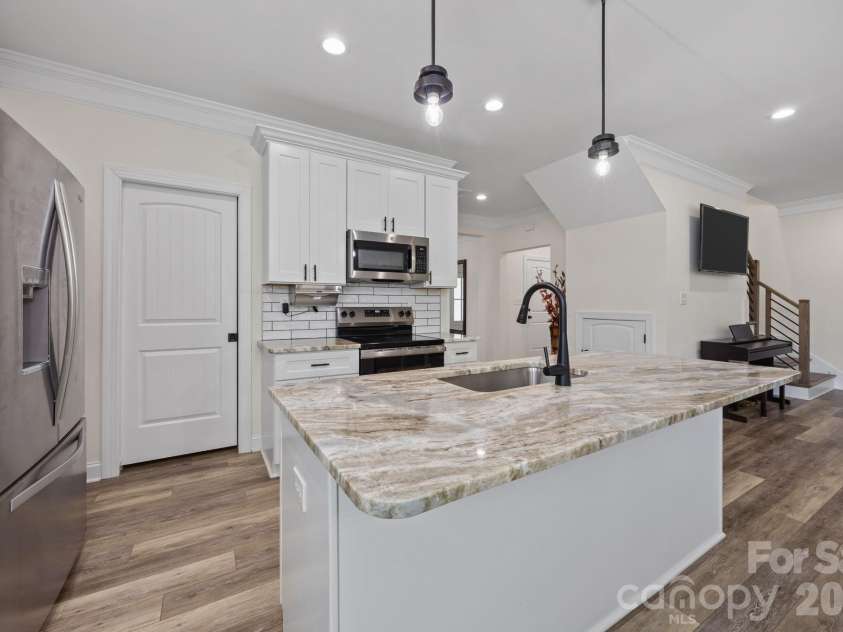 5203 Garden Gate Drive, Monroe, NC 28112.  MLS# CAR4365633, YatesRealty ID 16999. 
