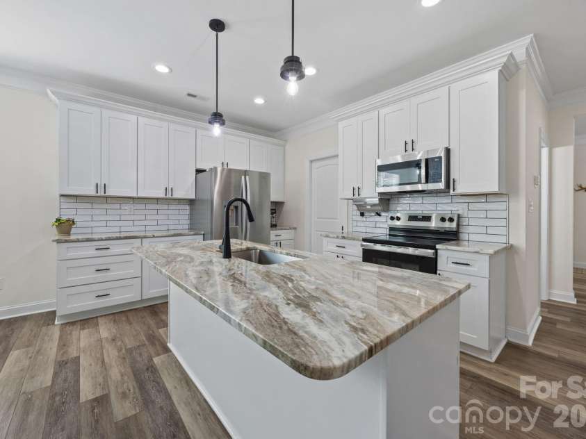 5203 Garden Gate Drive, Monroe, NC 28112.  MLS# CAR4365633, YatesRealty ID 16999. 