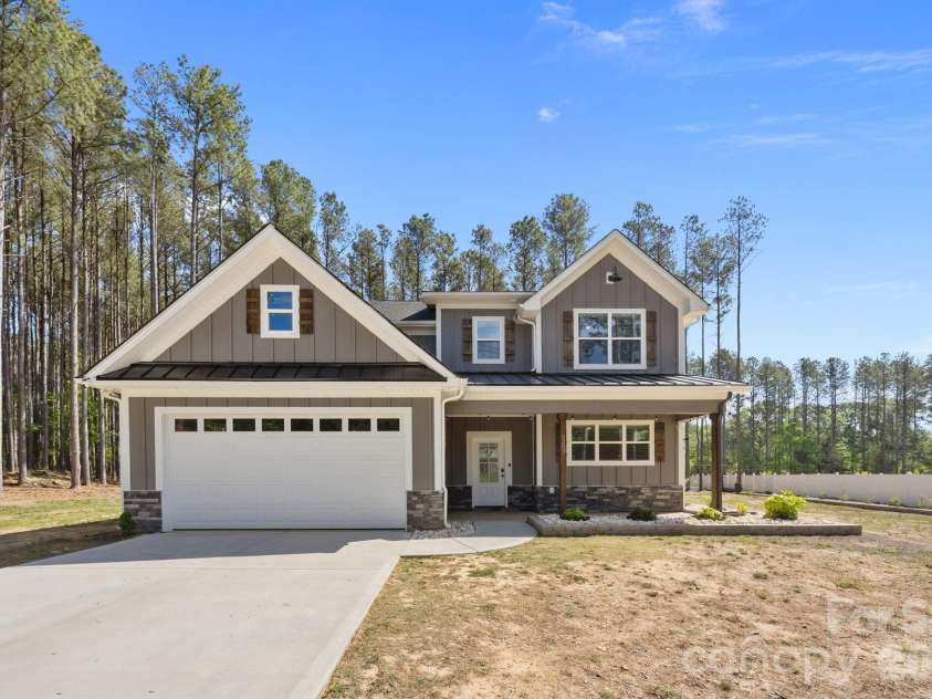5203 Garden Gate Drive, Monroe, NC 28112.  MLS# CAR4365633, YatesRealty ID 16999. 