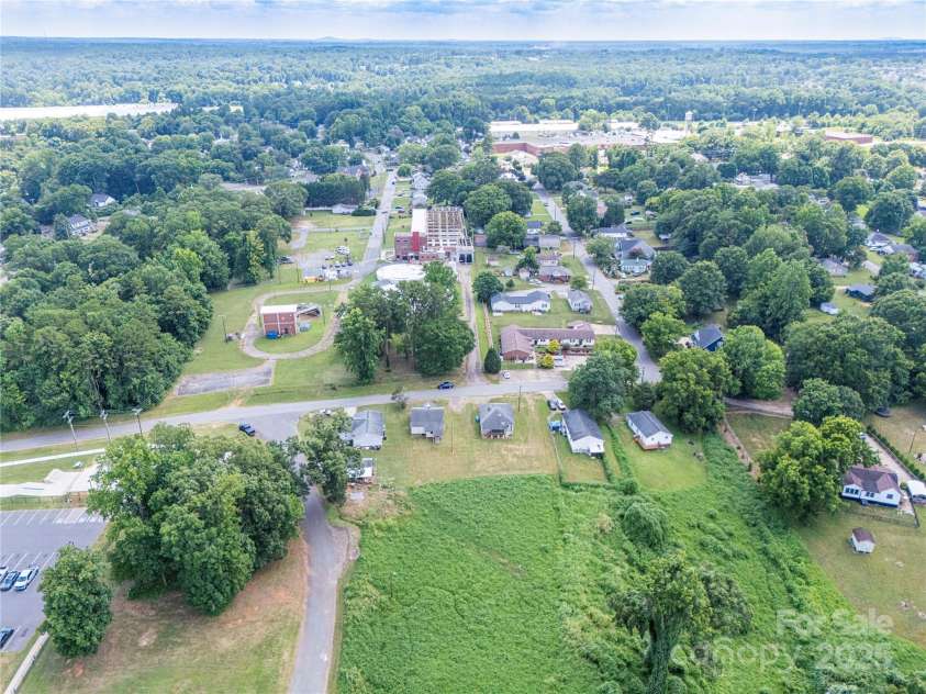 204 13th Street, Belmont, NC 28012.  MLS# CAR4257647, YatesRealty ID 17. 