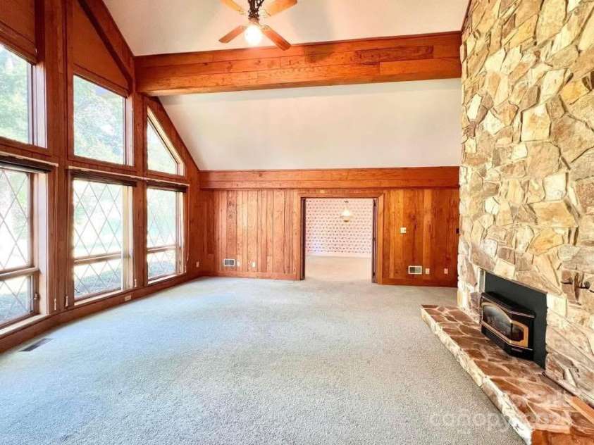 2505 Morganton Boulevard, Lenoir, NC 28645.  MLS# CAR4275893, YatesRealty ID 170. 