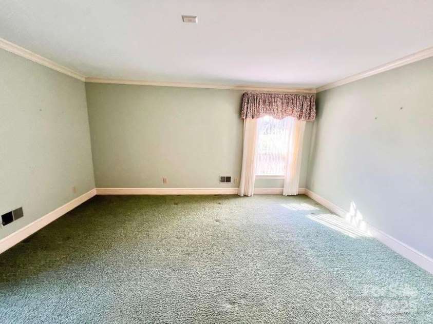 2505 Morganton Boulevard, Lenoir, NC 28645.  MLS# CAR4275893, YatesRealty ID 170. 