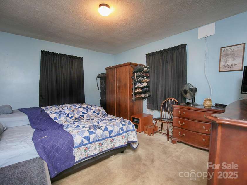 731 Center Avenue, Mooresville, NC 28115.  MLS# CAR4298739, YatesRealty ID 170. 