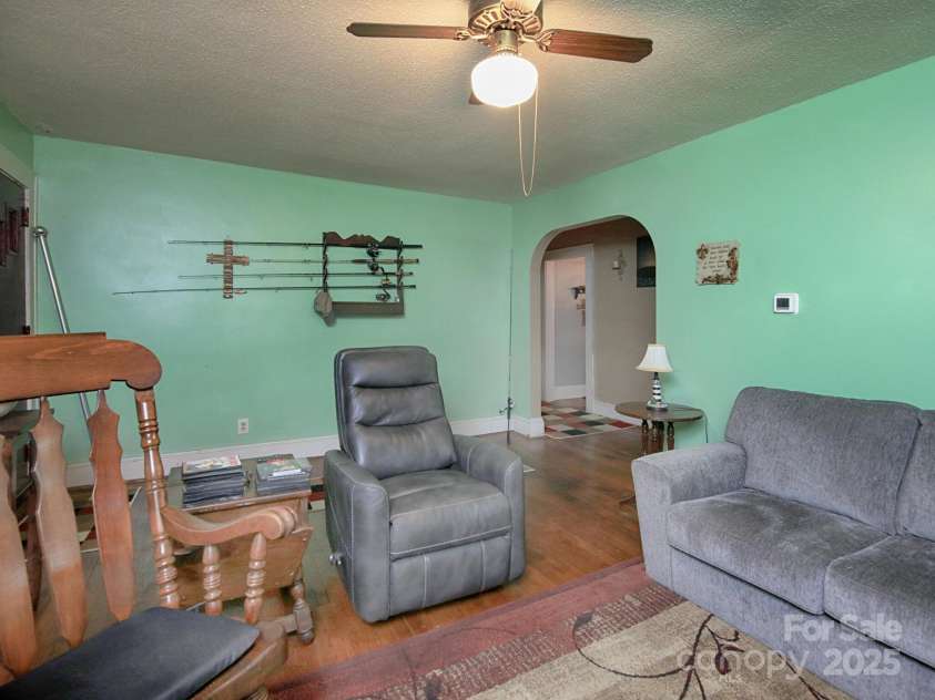 731 Center Avenue, Mooresville, NC 28115.  MLS# CAR4298739, YatesRealty ID 170. 