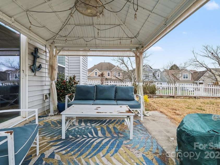 737 Centennial Street, Gastonia, NC 28056.  MLS# CAR4331145, YatesRealty ID 1700. 