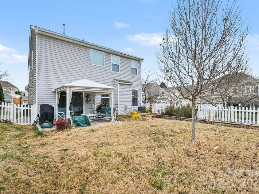 737 Centennial Street, Gastonia, NC 28056.  MLS# CAR4331145, YatesRealty ID 1700. 