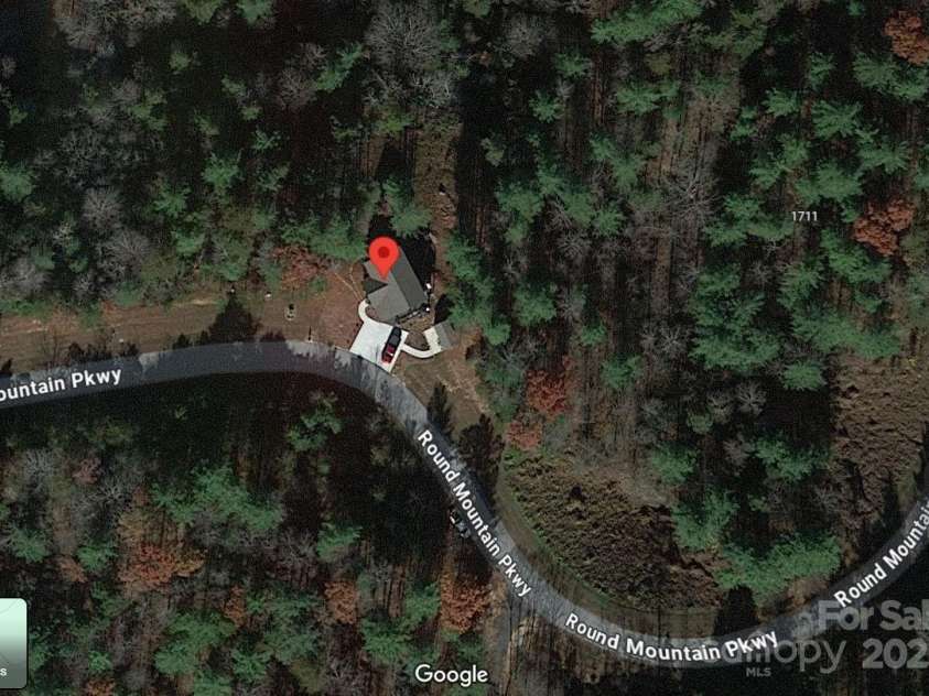 1709 Round Mountain Parkway, Lenoir, NC 28645.  MLS# CAR4179012, YatesRealty ID 17000. 