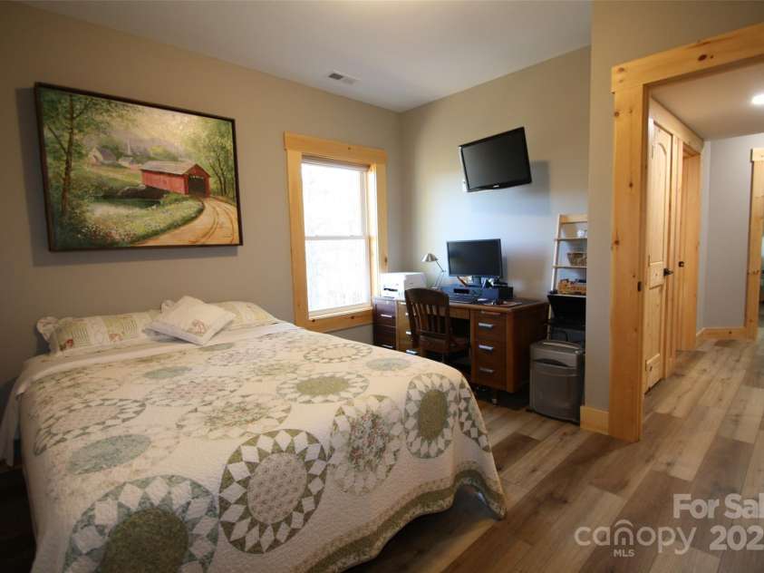 1709 Round Mountain Parkway, Lenoir, NC 28645.  MLS# CAR4179012, YatesRealty ID 17000. Bedroom #3