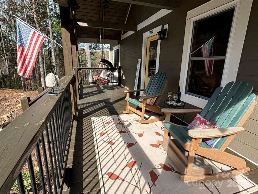 1709 Round Mountain Parkway, Lenoir, NC 28645.  MLS# CAR4179012, YatesRealty ID 17000. Front Porch