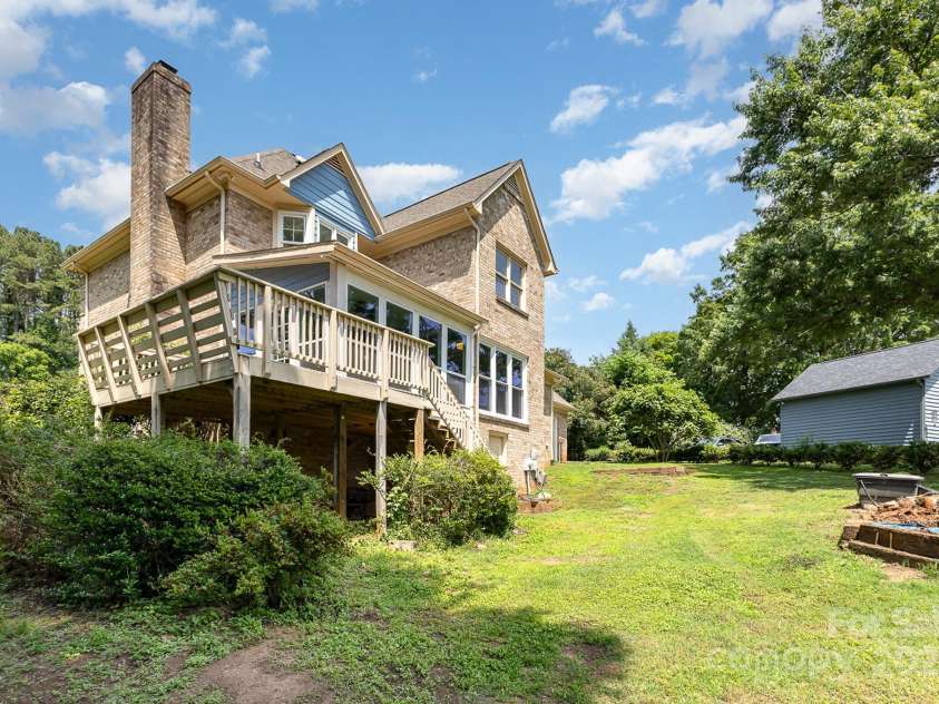 109 Arabian Lane, Salisbury, NC 28147.  MLS# CAR4252270, YatesRealty ID 17002. 