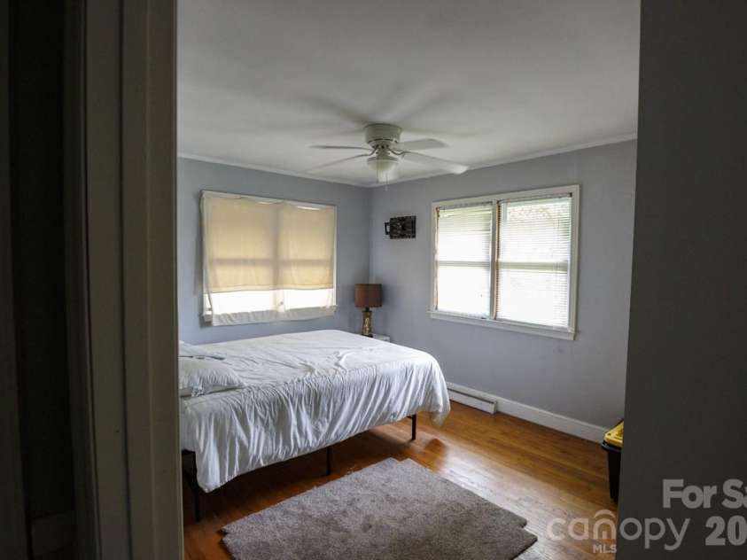 316 Catawba Avenue, Rock Hill, SC 29730.  MLS# CAR4386638, YatesRealty ID 17004. 