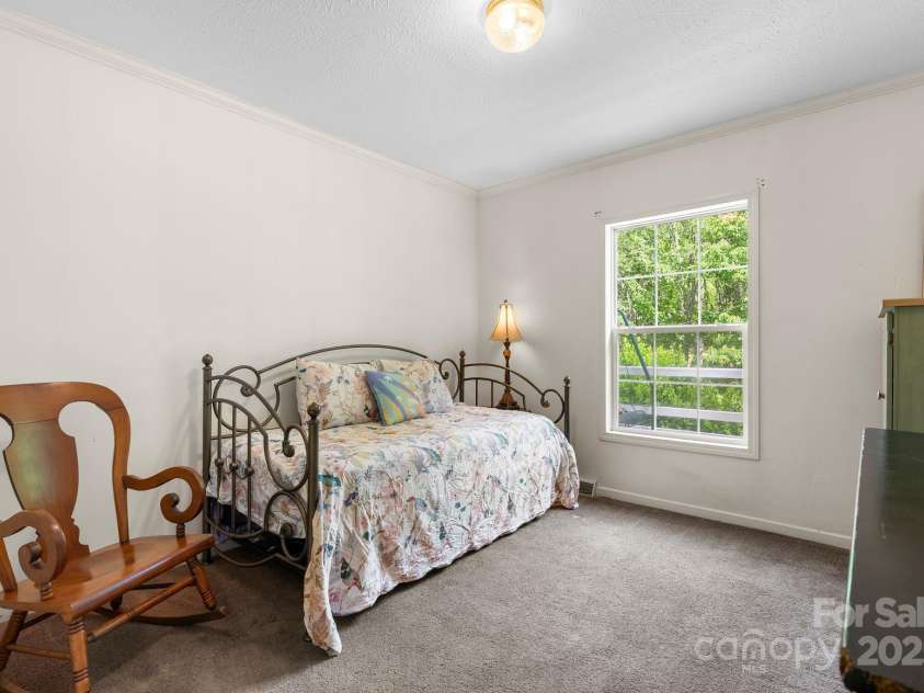 370 Fox Cove Road, Mars Hill, NC 28754.  MLS# CAR4260520, YatesRealty ID 17004. Bedroom
