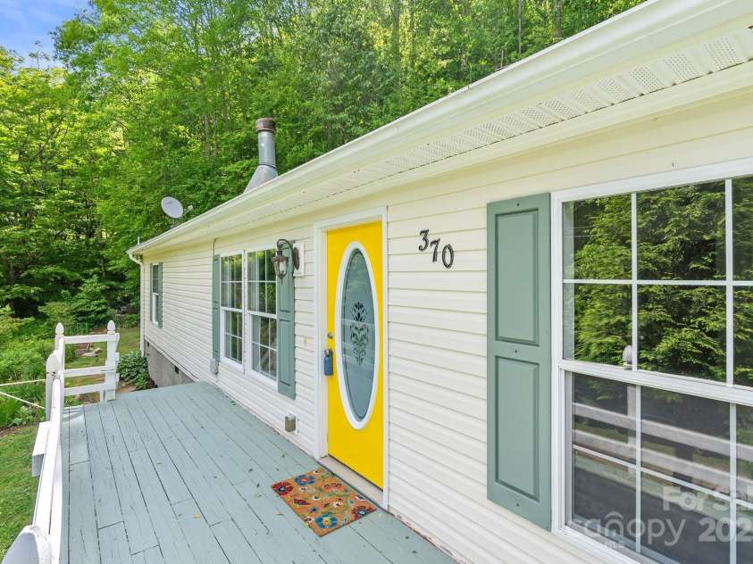 370 Fox Cove Road, Mars Hill, NC 28754.  MLS# CAR4260520, YatesRealty ID 17004. Front porch