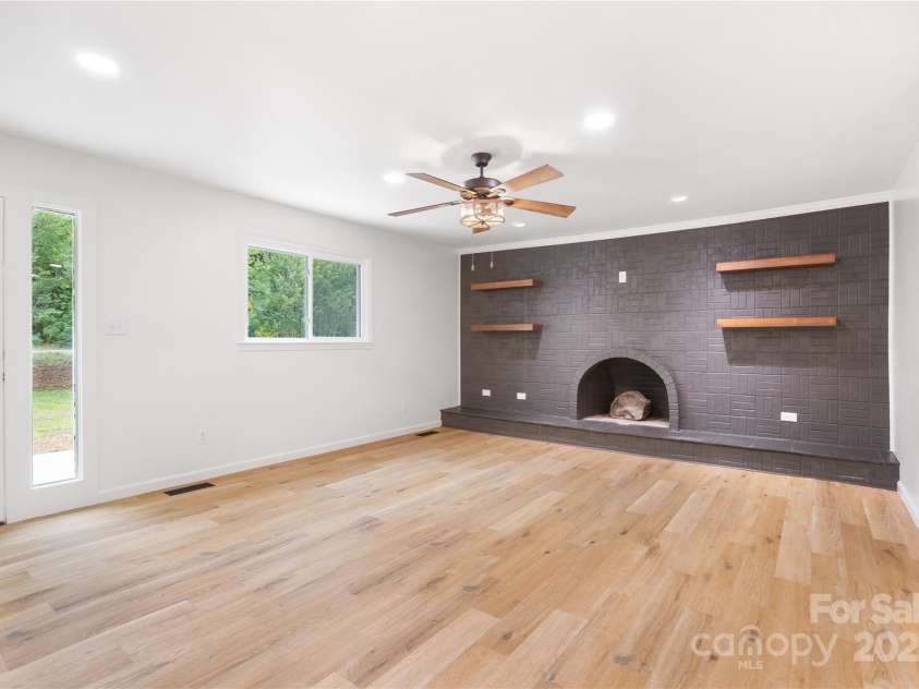 1904 27th Avenue Drive, Hickory, NC 28601.  MLS# CAR4247180, YatesRealty ID 17005. Cozy fire uploading.......