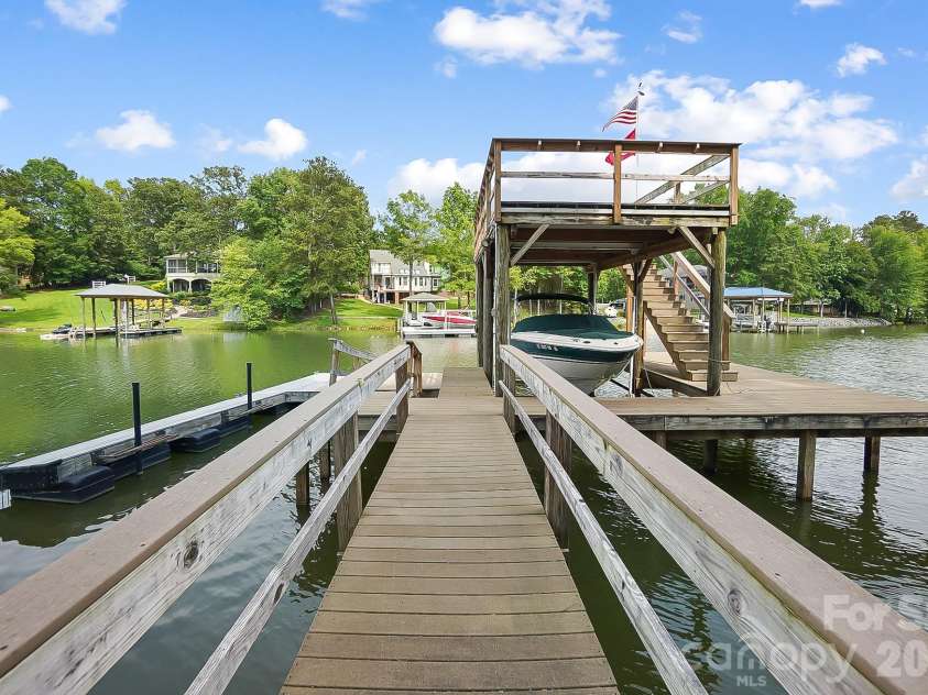 2354 Valelake Road, York, SC 29745.  MLS# CAR4376112, YatesRealty ID 17005. 