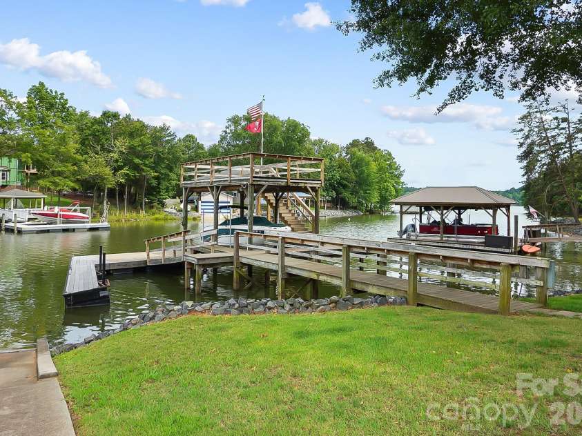 2354 Valelake Road, York, SC 29745.  MLS# CAR4376112, YatesRealty ID 17005. 