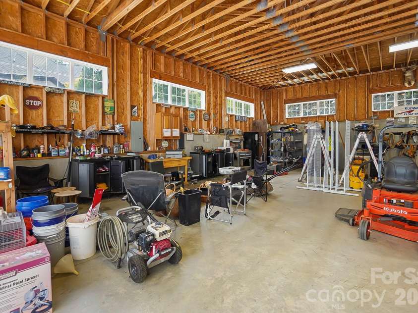 2354 Valelake Road, York, SC 29745.  MLS# CAR4376112, YatesRealty ID 17005. 