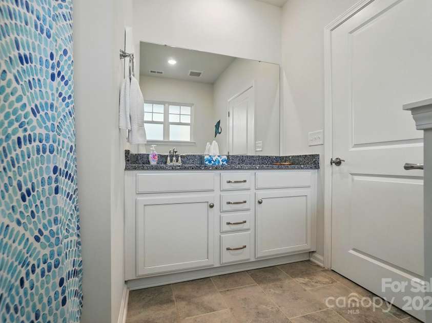 1360 Dali Boulevard, Mount Holly, NC 28120.  MLS# CAR4255366, YatesRealty ID 17006. 