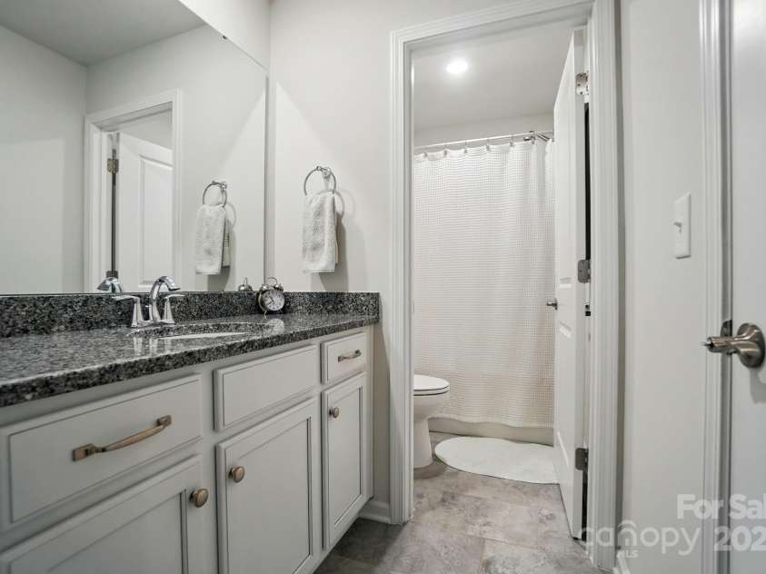 1360 Dali Boulevard, Mount Holly, NC 28120.  MLS# CAR4255366, YatesRealty ID 17006. 