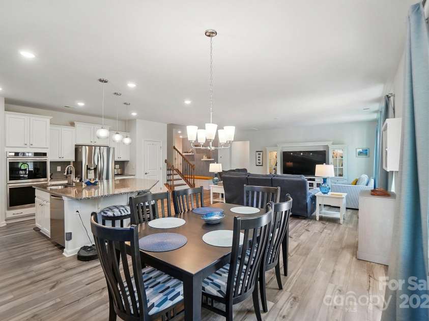 1360 Dali Boulevard, Mount Holly, NC 28120.  MLS# CAR4255366, YatesRealty ID 17006. 