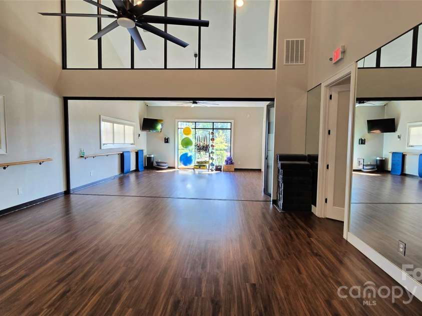 1360 Dali Boulevard, Mount Holly, NC 28120.  MLS# CAR4255366, YatesRealty ID 17006. Fitness Studio