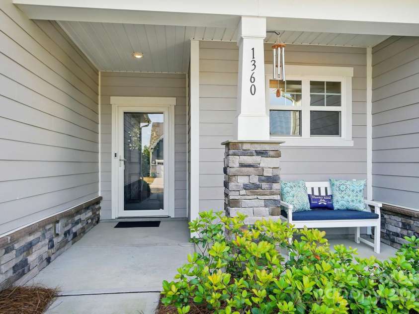 1360 Dali Boulevard, Mount Holly, NC 28120.  MLS# CAR4255366, YatesRealty ID 17006. Pull out your rockers!