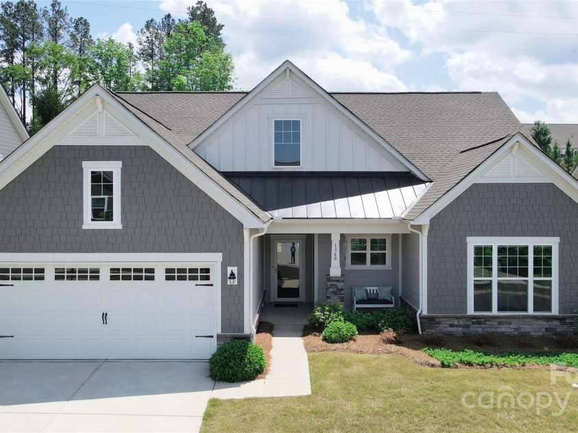 1360 Dali Boulevard, Mount Holly, NC 28120.  MLS# CAR4255366, YatesRealty ID 17006. Welcome home!