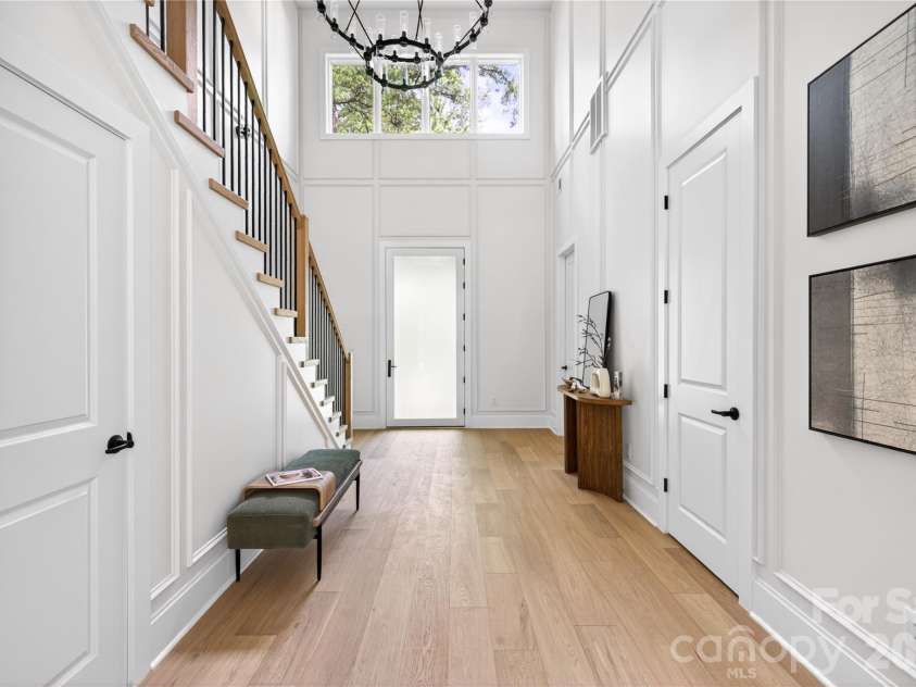 1600 Barden Road, Charlotte, NC 28226.  MLS# CAR4375466, YatesRealty ID 17006. 