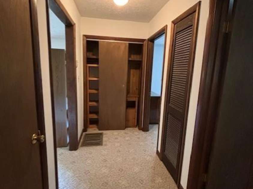 45 Old Cove Road, Sylva, NC 28779.  MLS# CAR4259055, YatesRealty ID 17007. 