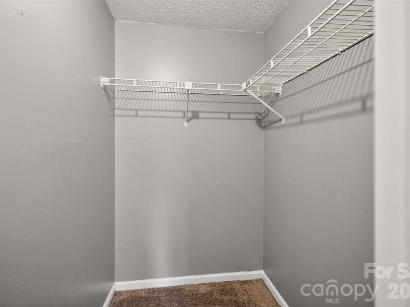 9405 Old Concord Road, Charlotte, NC 28213.  MLS# CAR4376328, YatesRealty ID 17007. 
