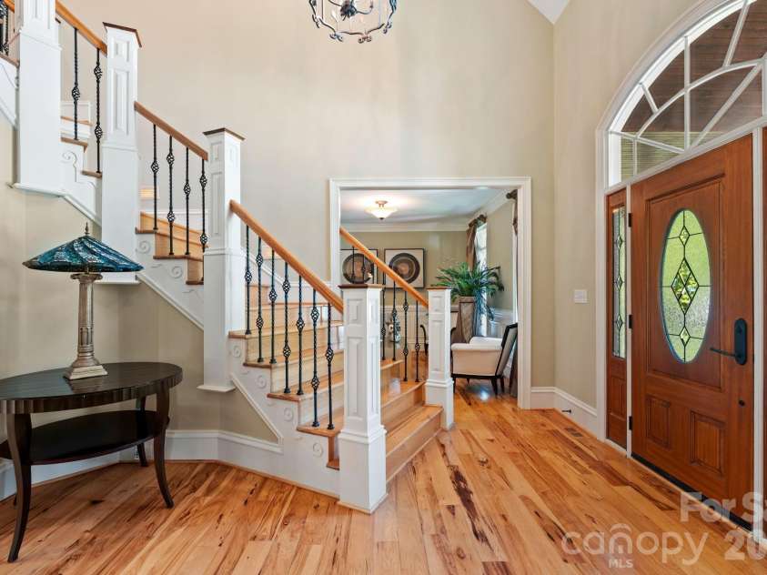 7601 Crossing Ridge Drive, Belews Creek, NC 27009.  MLS# CAR4375208, YatesRealty ID 17008. 
